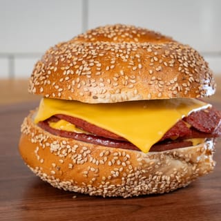 Bagel w/ Meat & Cheese
